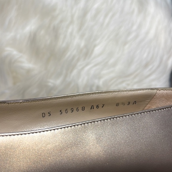 Salvatore Ferragamo heels - Picture 5 of 5